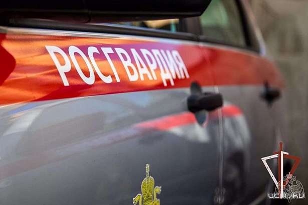 В Орле хулиган в супермаркете устроил дебош и оказался в полиции