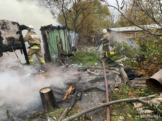 В заброшенном доме под Орлом сгорел мужчина