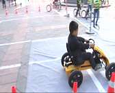 У орловских школьников проверили знания ПДД на импровизированной проезжей части