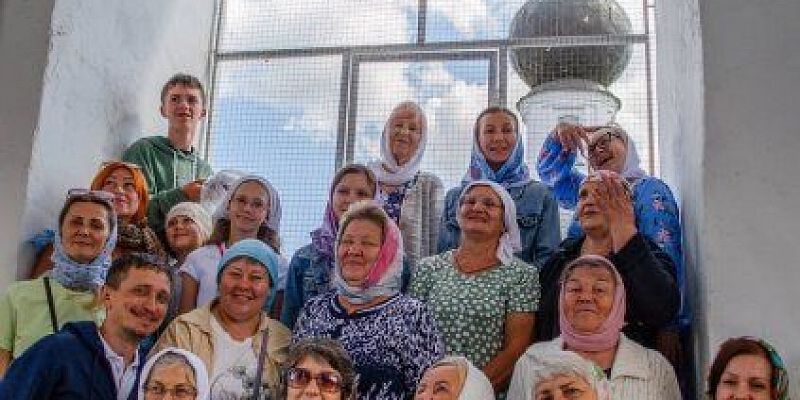 Паломники из Орла побывали в Мценске: святыни, история и тёплая встреча с батюшкой