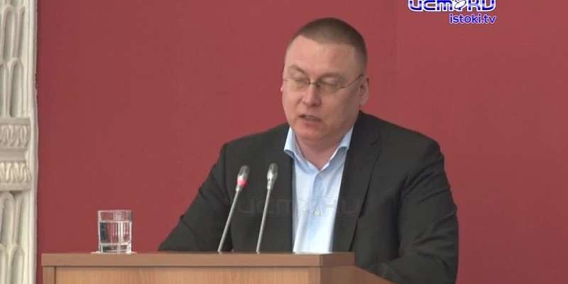Отчёт Клычкова, здравоохранение, нацпроекты. Парламентарии рассмотрели более 30 важных вопросов для жизни орловского края