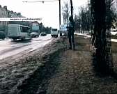 Супергерои объяснили, зачем вышли на дороги Орла, а директор школы, в которой дети без страховки чистили крышу, получил выговор. Новости за 90 секунд