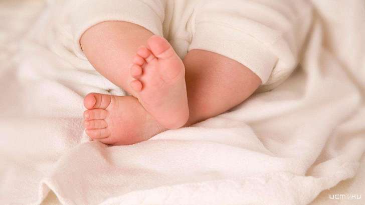 В Орле шестимесячная малышка продолжает бороться за жизнь на аппарате ИВЛ