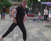 Танцевальный флеш-моб в Детском парке Орла