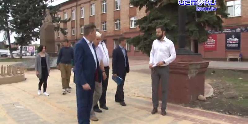 Объезд сити-менеджера, урок о правилах безопасности от сотрудников РЖД, программа льготного ипотечного кредитования — сегодня в программе «Оперативный...