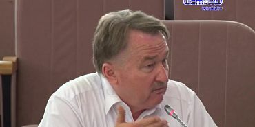 Завершилась майская сессия. На повестке дня было 25 вопросов