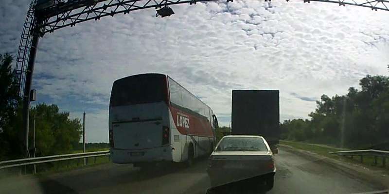 Ремонт дорог превратил в хаос движение на въезде в Орел со стороны Нарышкино