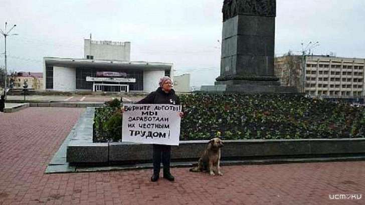 Под натиском орловских пенсионеров Клычков вернул безлимитные проездные