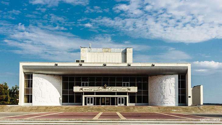 Орловский театр будет сотрудничать с Российским институтом театрального искусства