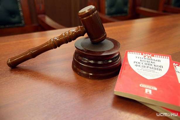 Двое жителей Орловского муниципального округа предстанут перед судом за грабёж