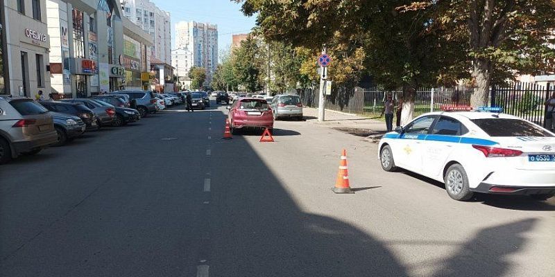 ДТП в Орле В Орле в День знаний подросток попал под колеса иномарки