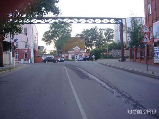 Пенсионер и «пионер» столкнулись на машинах в г. Ливны Орловской области