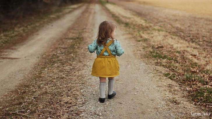 В Орле четырехлетняя малышка пропала, пока отец спал: подробности ЧП 