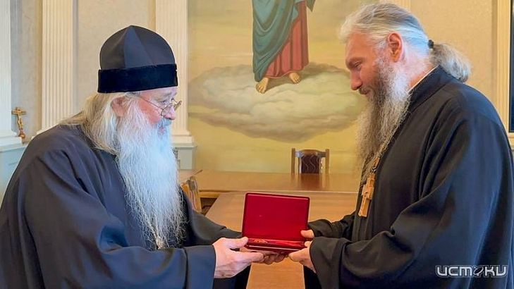 Орловский протоирей получил медаль Министерства обороны
