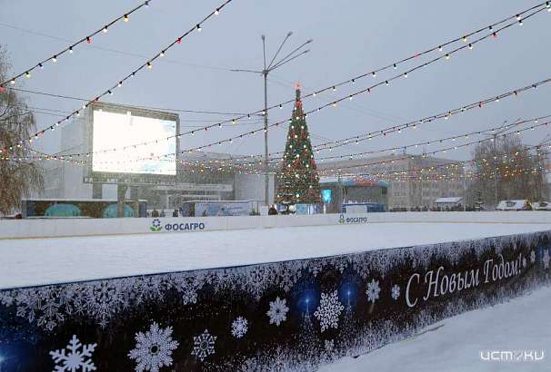 Каток на пл. Ленина в Орле начнет работать сегодня вечером