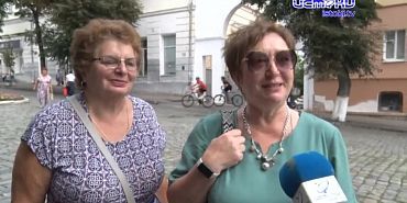 Ну и конечно поздравления! Мы собрали их на улицах города!