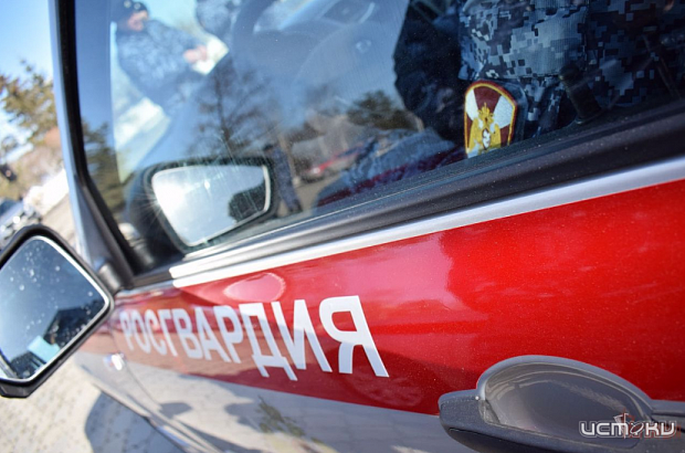 В Орле задержали безработного меломана, укравшего дорогие наушники В Орле задержали безработного меломана, укравшего дорогие наушники