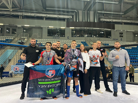 Орловский спортсмен завоевал серебряную медаль на чемпионате и первенстве ЦФО по смешанным боевым единоборства Орловский спортсмен завоевал серебряную медаль на чемпионате и первенстве ЦФО по смешанным боевым единоборства