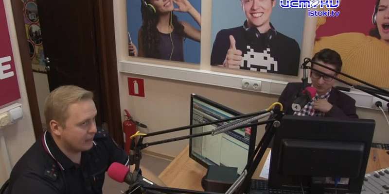 Все по правилам! В студии Love radio Орёл посетил сотрудник ГИБДД и рассказал о том, какие номера считаются нечитаемыми