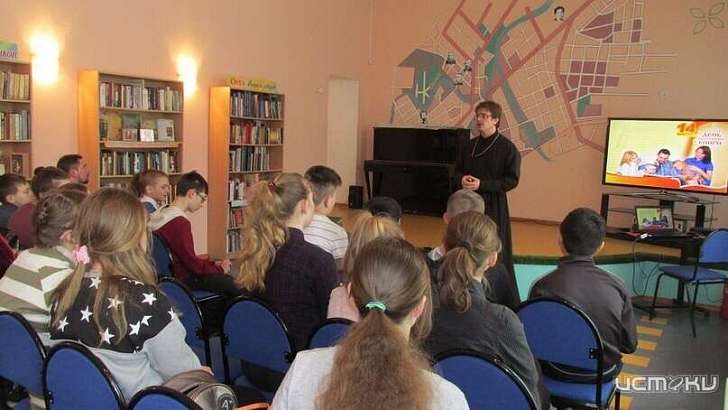 Юных орловчан познакомили с православными книгами