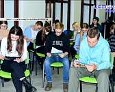 В Орле на Красном мосту начали устанавливать освещение, участник СВО, приехавший в отпуск, сделал сюрприз своим детям, а мы выбрали "Народного корресп...