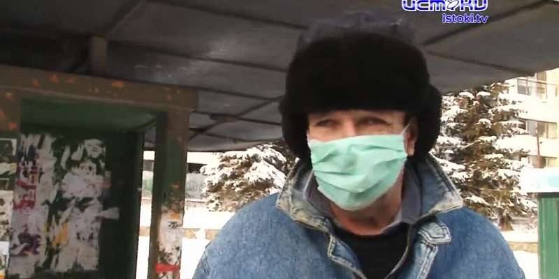 Попытки коммунальщиков очистить дороги от снега похожи на загадочные ритуалы. Тротуары на Болховском шоссе, которые обошлись в 30 млн рублей, утопают ...