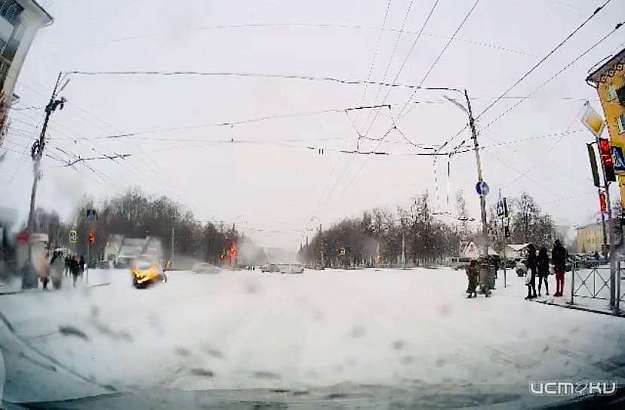 Мэр Парахин извинился перед орловчанами за срыв зимней уборки