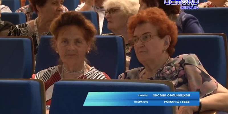 «Не расстанусь с комсомолом, буду вечно молодым!»: накануне отметили столетие орловской организации