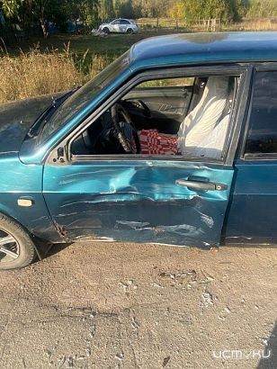 В Орловской области легковушка протаранила мопед с детьми