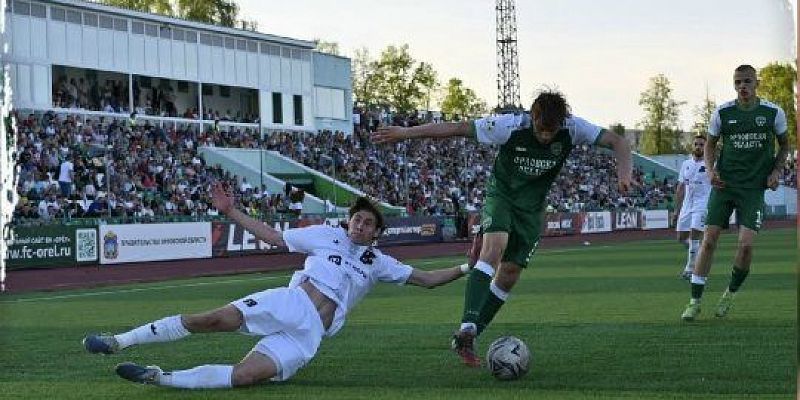 2 красные карточки в стане соперника не помогли ФК "Орел" переиграть "Волну" 