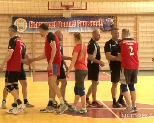 В Орле прошёл волейбольный турнир среди преподавателей ВУЗов