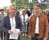 Полгода жильцы третьего подъезда дома №272 на ул. Комсомольская ходят пешком на девятый этаж. Лифт не работает из-за пожара