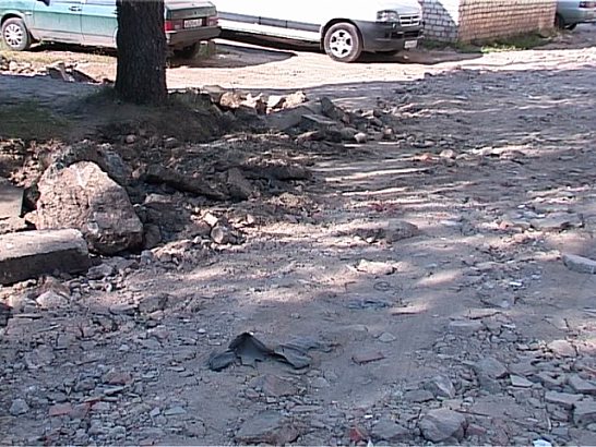 Мамай прошелся... или как проходит ремонт дворовых территорий в городе 