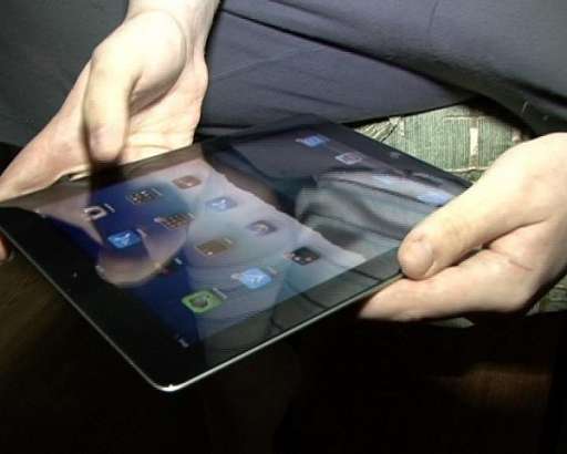 30-летний орловчанин похитил планшет у жены своего знакомого