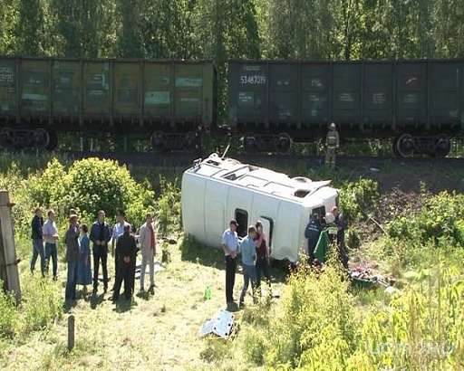 Следственный комитет ищет свидетелей аварии на переезде