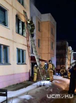 Под Орлом из горящей квартиры спасли пенсионера