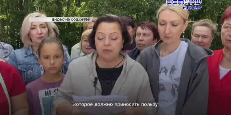 Вместо губернатора приехала полиция. Протест жителей улицы Орловских партизан против решения городских властей переросло в прямое противостояние
