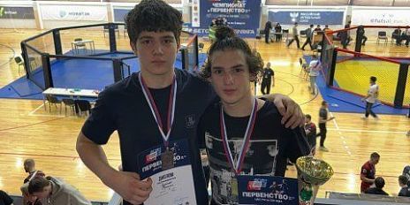 Орловские бойцы взяли медали окружных соревнований по ММА