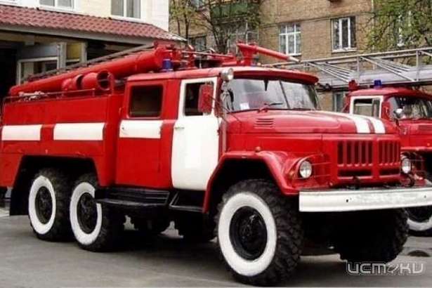 В Орле неизвестные подожгли дачный дом