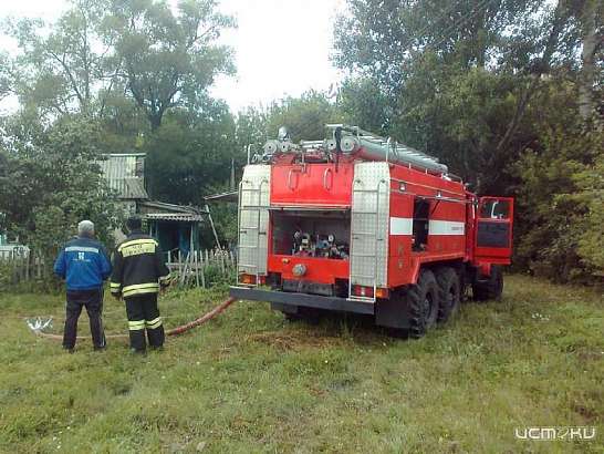 На Орловщине при пожаре в деревенском доме погиб мужчина