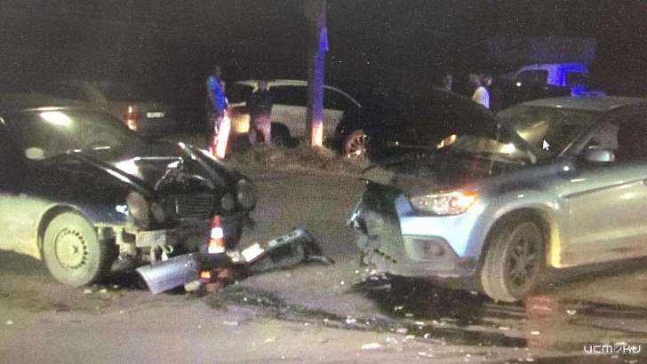 В Орле водитель «Мерседеса» не поделил дорогу с девушкой на «Мицубиси»