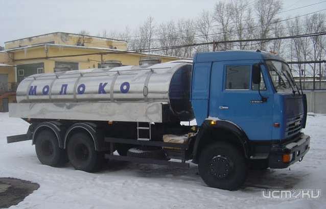 В Ливенском районе задержан грузовик с подозрительным молоком