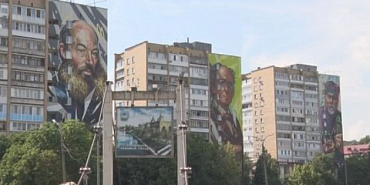 Муралы фестиваля «Орёл — литературная столица России» появились в подборке «Яндекс Путешествия».
