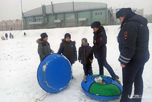 В Орле проходит акция «Безопасные горки»