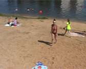 Загорать разрешается, но купание запрещено! Вода ни в одном из водоемов города не прошла по микробиологическим показателям