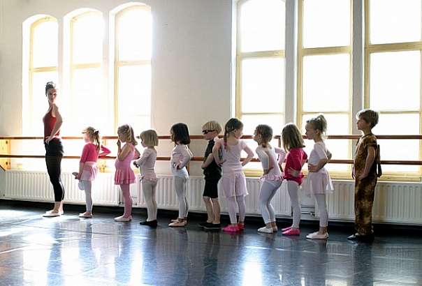 Куда отдать ребенка?