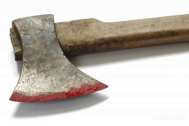 Жительница Кромского района из-за ревности едва не убила сожителя и знакомую