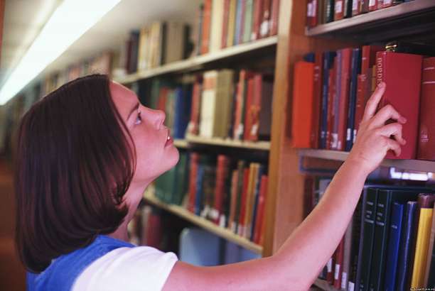  В библиотечные книги вставят микрочипы