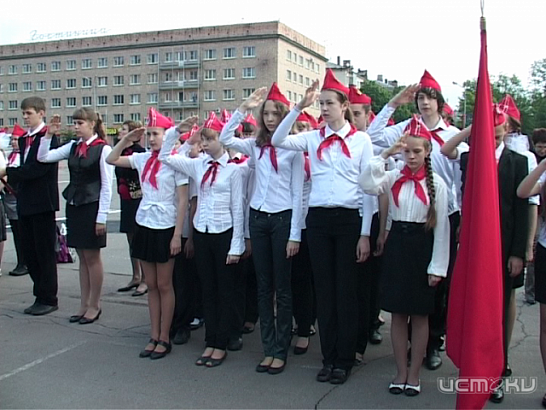 Врио Губернатора посоветовал руководителям города прекратить политические бои и попить чаю 