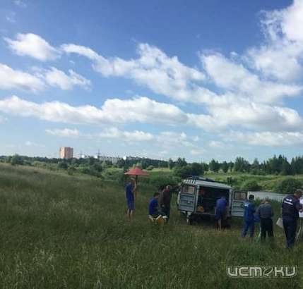 В Силикатном пруду утонул мужчина  В Силикатном пруду утонул мужчина